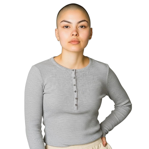 Old Navy Tops - Old Navy Gray Ribbed Long Sleeve Top Size M New